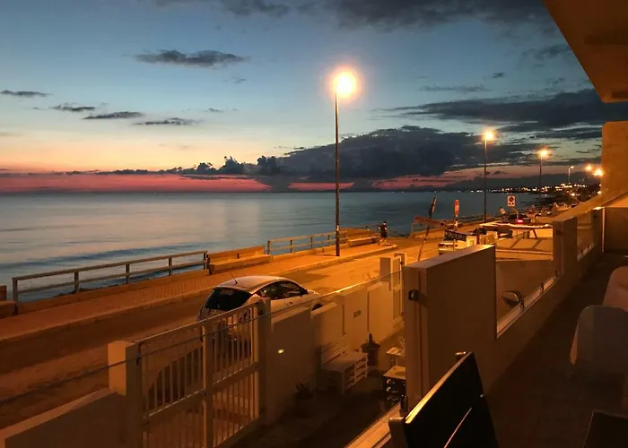 Riviera Lanterna